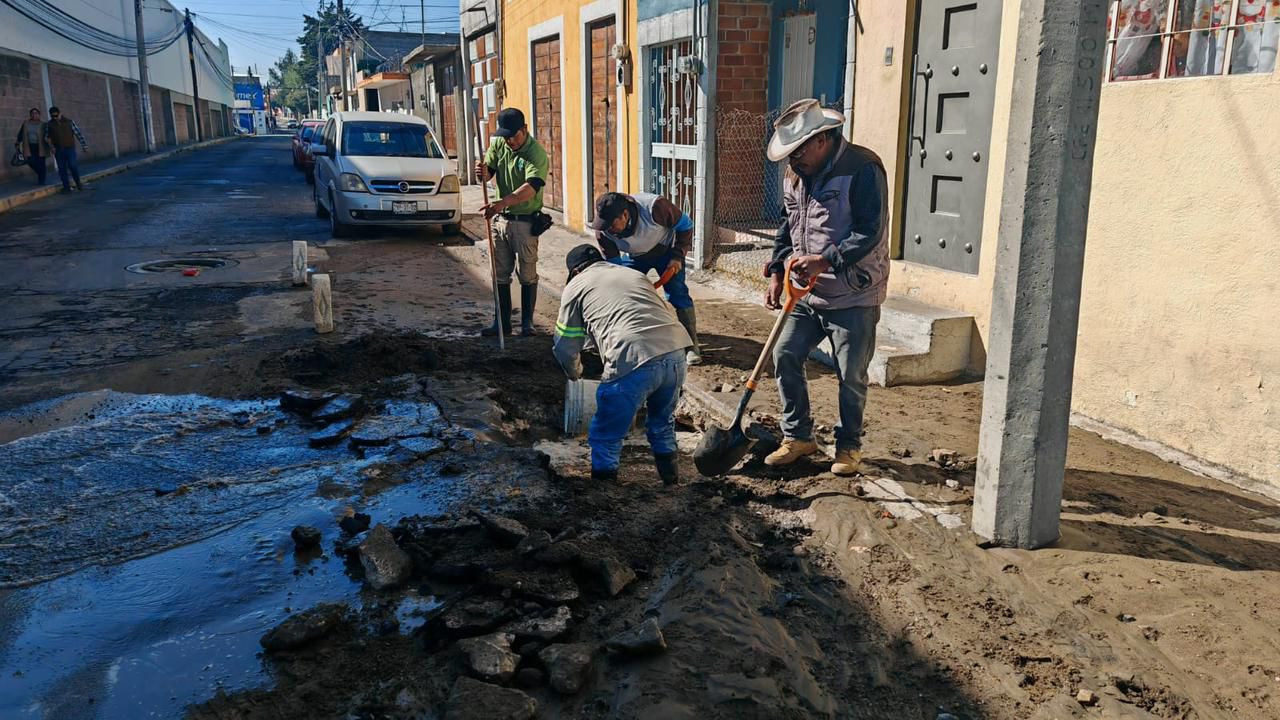 CAPAMH atiende fuga en calle Juárez Norte y suspende temporalmente operación del pozo Benito Juárez